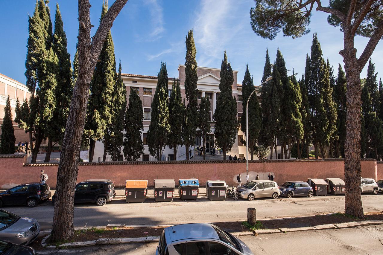 La Casa Di Nonna Pina Apartment Rome Bagian luar foto